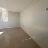 Apartamento Duplex - duas sutes - duas garagens - lavabo - vista livre - Posio Norte