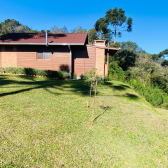 Terreno a Venda - Duas casas - Pronto para Morar