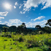 Terreno a Vendo - Linda Vista para o Vale e Montanhas