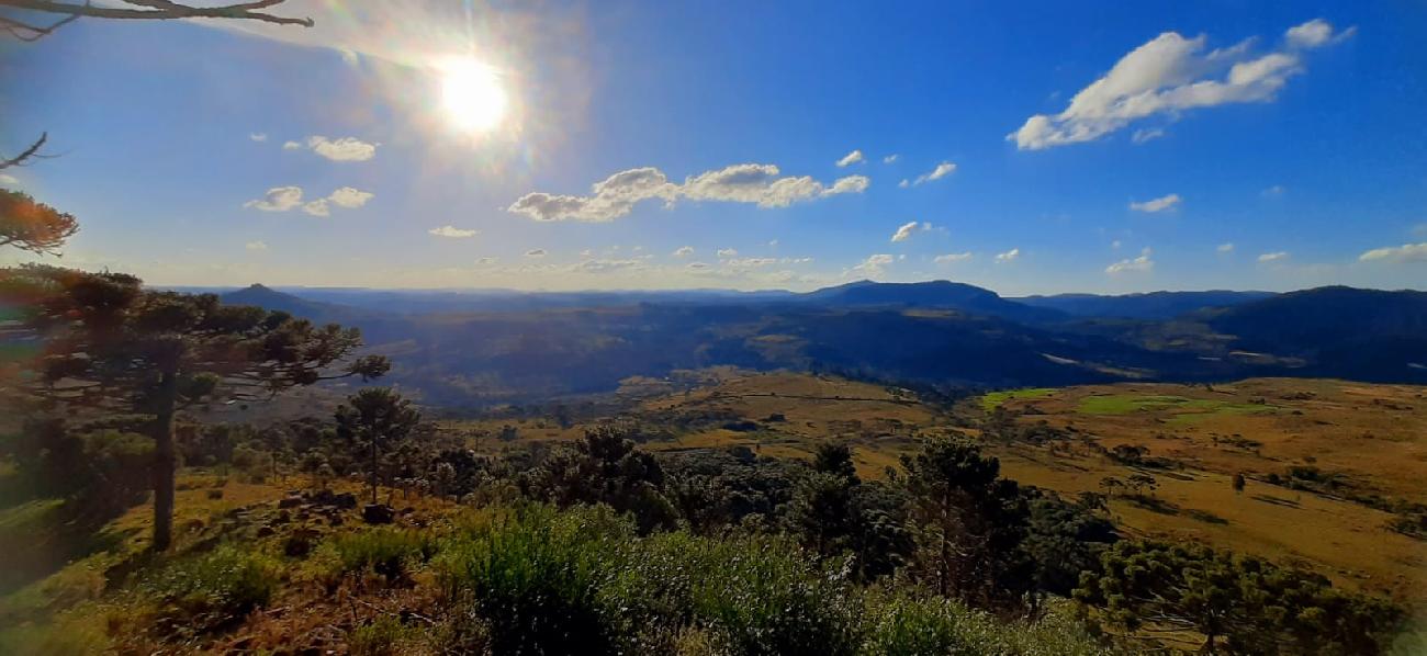 Terreno a Venda - Vista para as Montanhas - tima Localizao